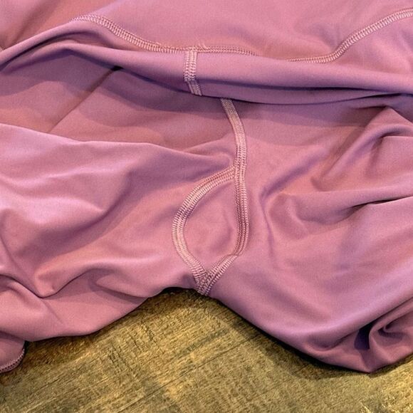 Lululemon leggings - Picture 4 of 6